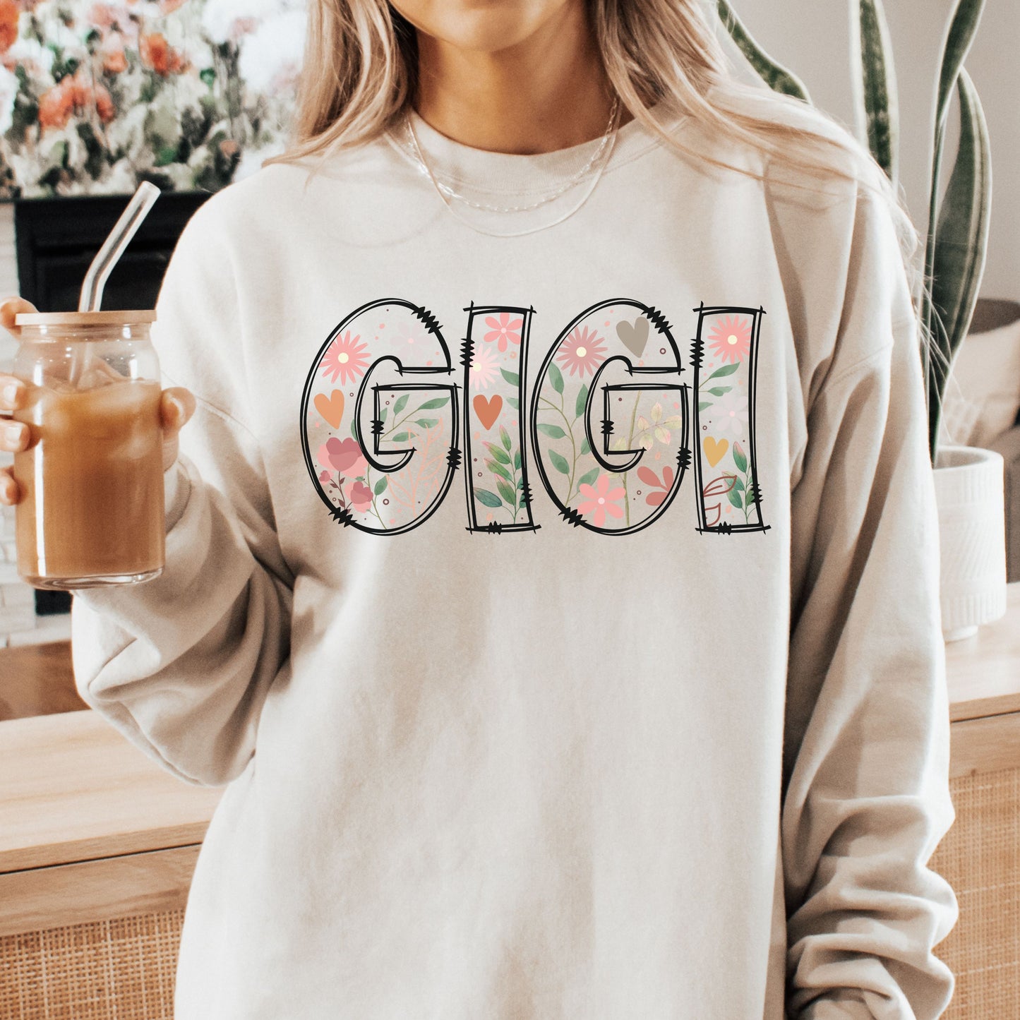 Floral GIGI Graphic Crewneck Sweatshirt
