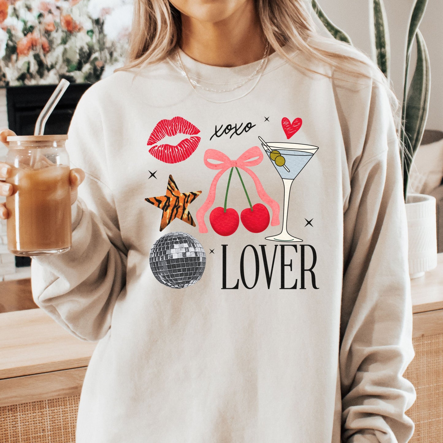 Romantic Lover Crewneck Sweatshirt
