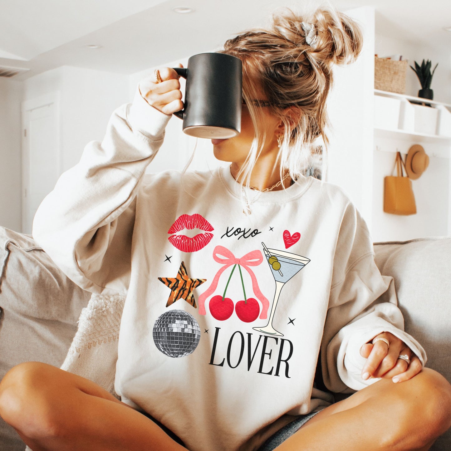 Romantic Lover Crewneck Sweatshirt